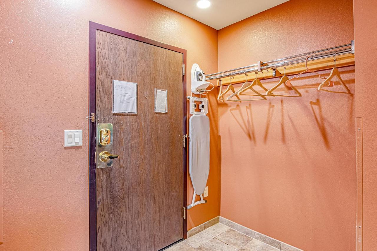 Chula Vista Unit 2645 Apartment
